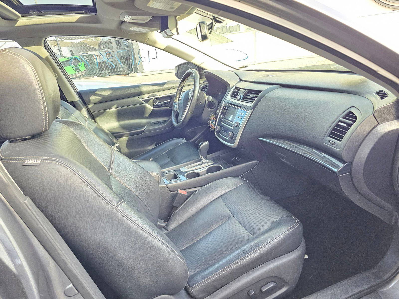2016 NISSAN ALTIMA — 170129 Miles — Lot 42178470 — Souq - Marhaba Auctions Used Cars - Image 8