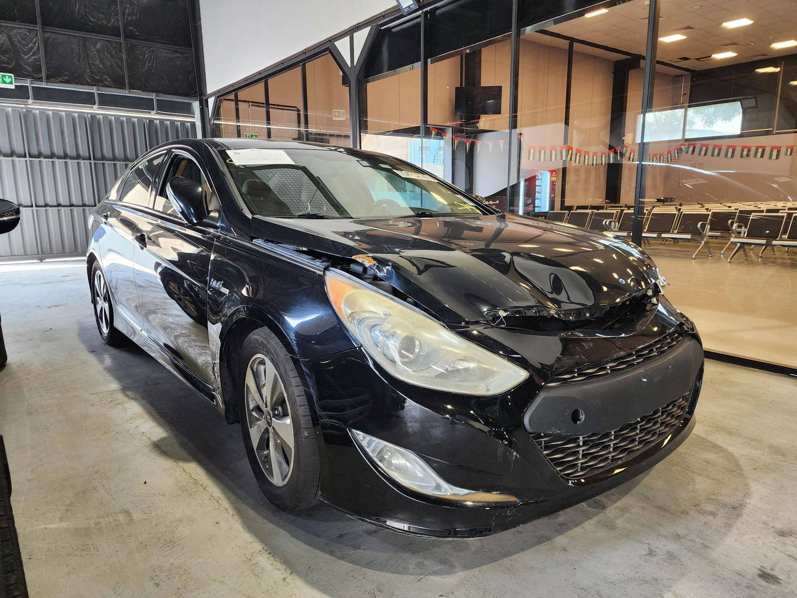 2011 HYUNDAI SONATA — 173481 Miles — Lot 73423774 — Al Quoz - Marhaba Auctions Used Cars - Image 6