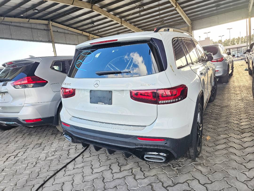 MERCEDES BENZ GLB 250