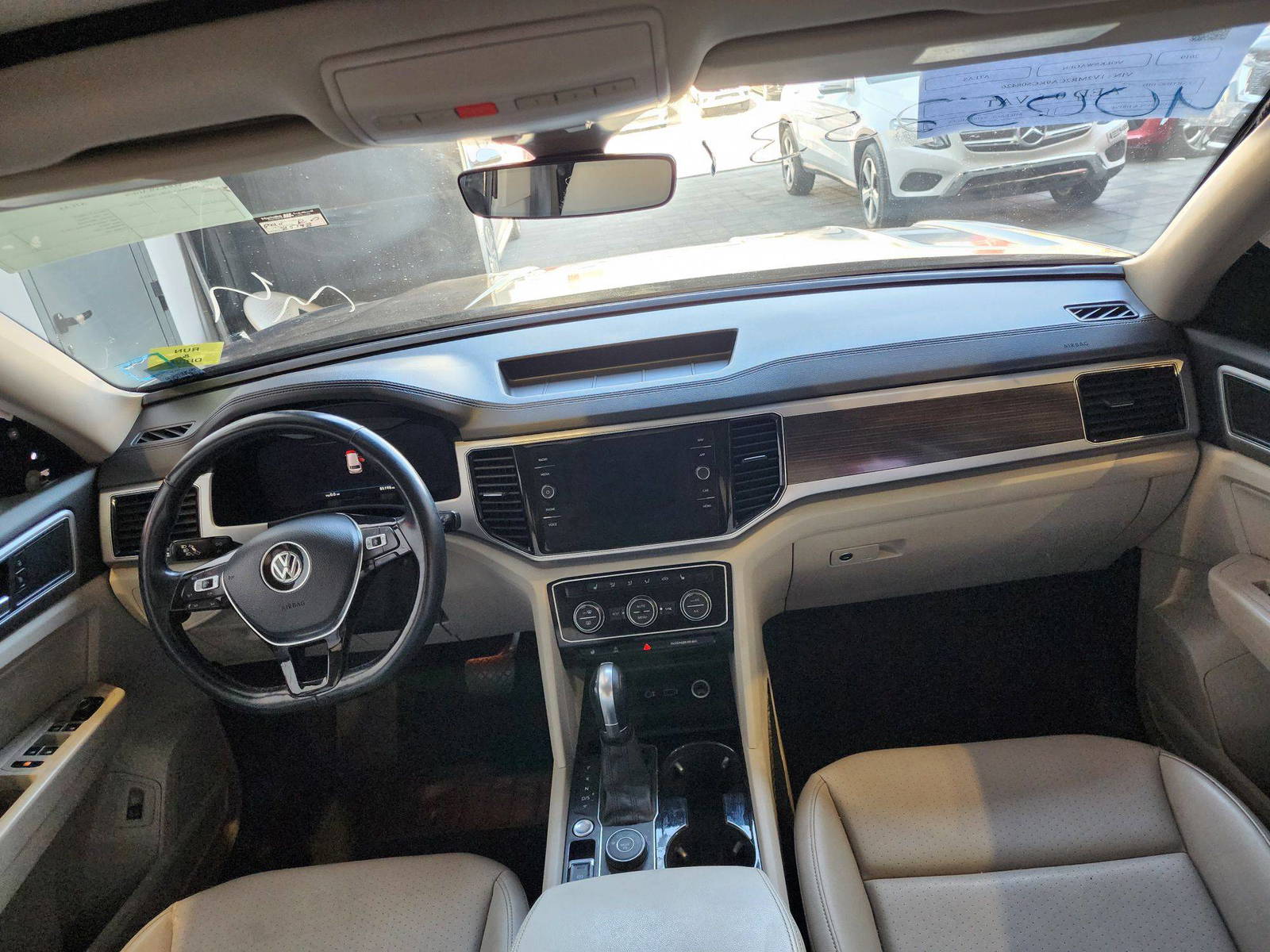 2019 VOLKSWAGEN ATLAS — 85197 Miles — Lot 8426 — Al Quoz - Marhaba Auctions Used Cars - Image 8