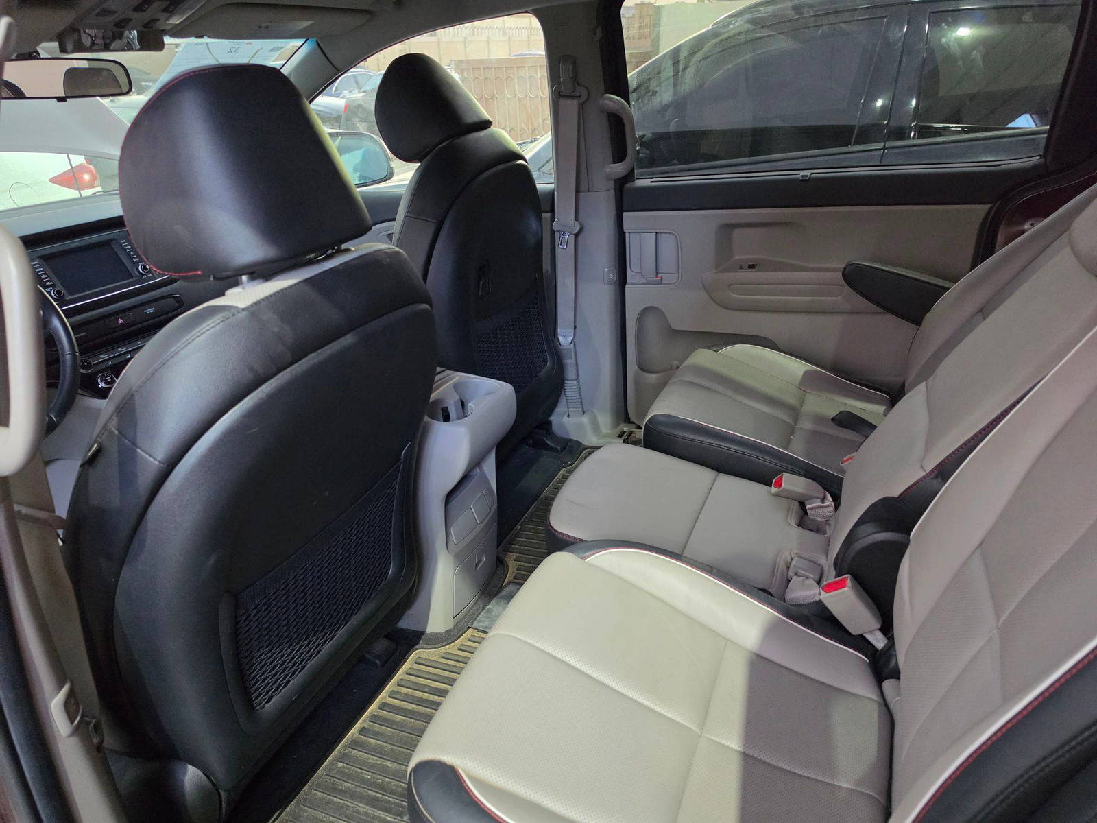KIA SEDONA 2020 - Marhaba Auction Used Cars - Image 10