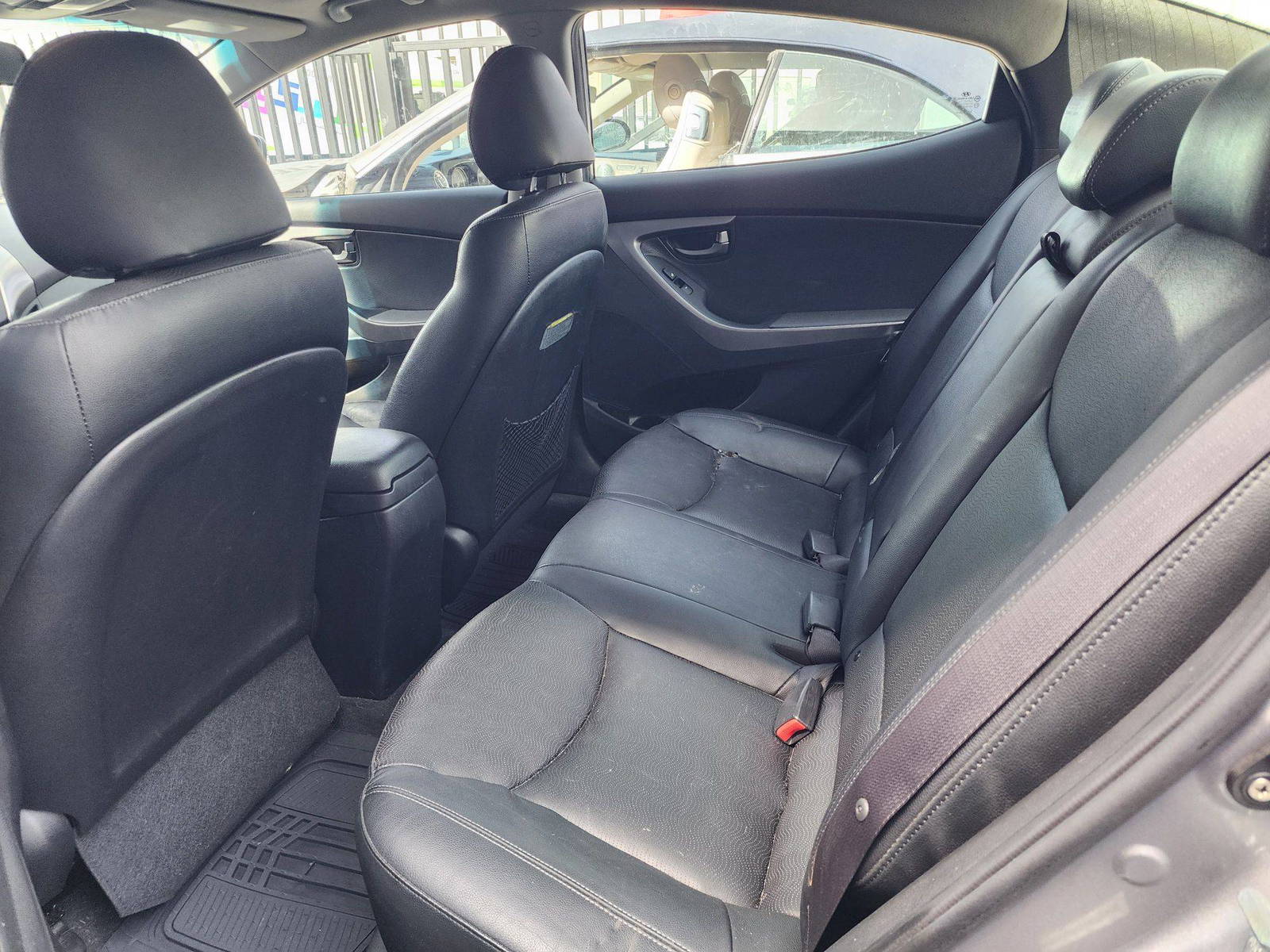 2012 HYUNDAI ELANTRA — 186024 Miles — Lot 58692614 — Souq - Marhaba Auctions Used Cars - Image 6