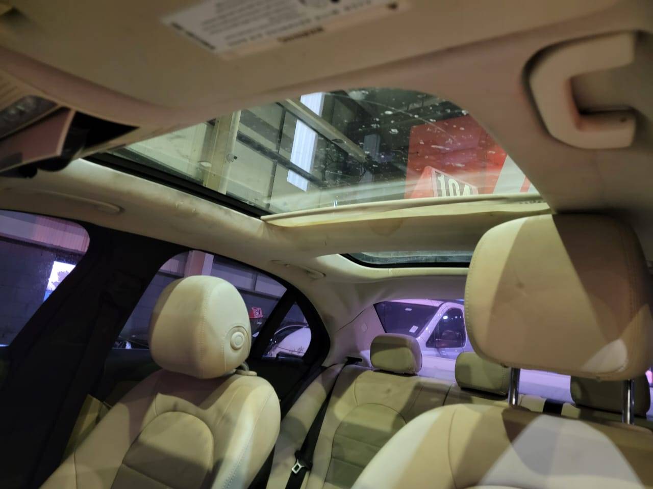 MERCEDES BENZ C300 2018 - Marhaba Auction Used Cars - Image 10