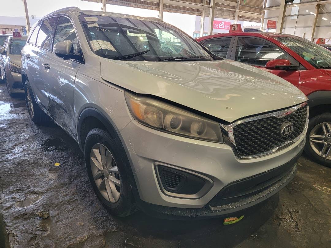2017 KIA SORENTO — 141436 Miles — Lot 237656 — Main - Marhaba Auctions Used Cars - Image 5