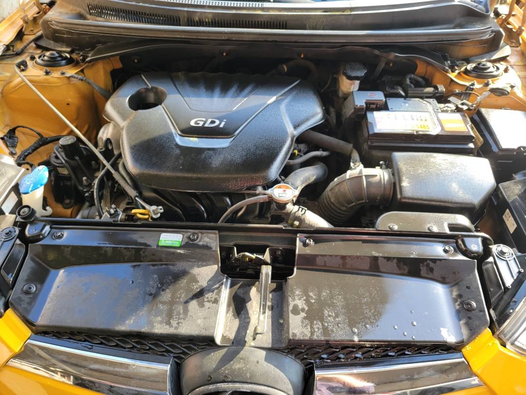 2013 HYUNDAI VELOSTER — 171080 KM — Lot U078354 — Main - Marhaba Auctions Used Cars - Image 12