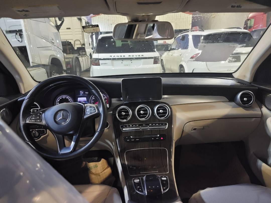 2016 MERCEDES BENZ GLC-300 — 135276 Miles — Lot 011059 — Main - Marhaba Auctions Used Cars - Image 8