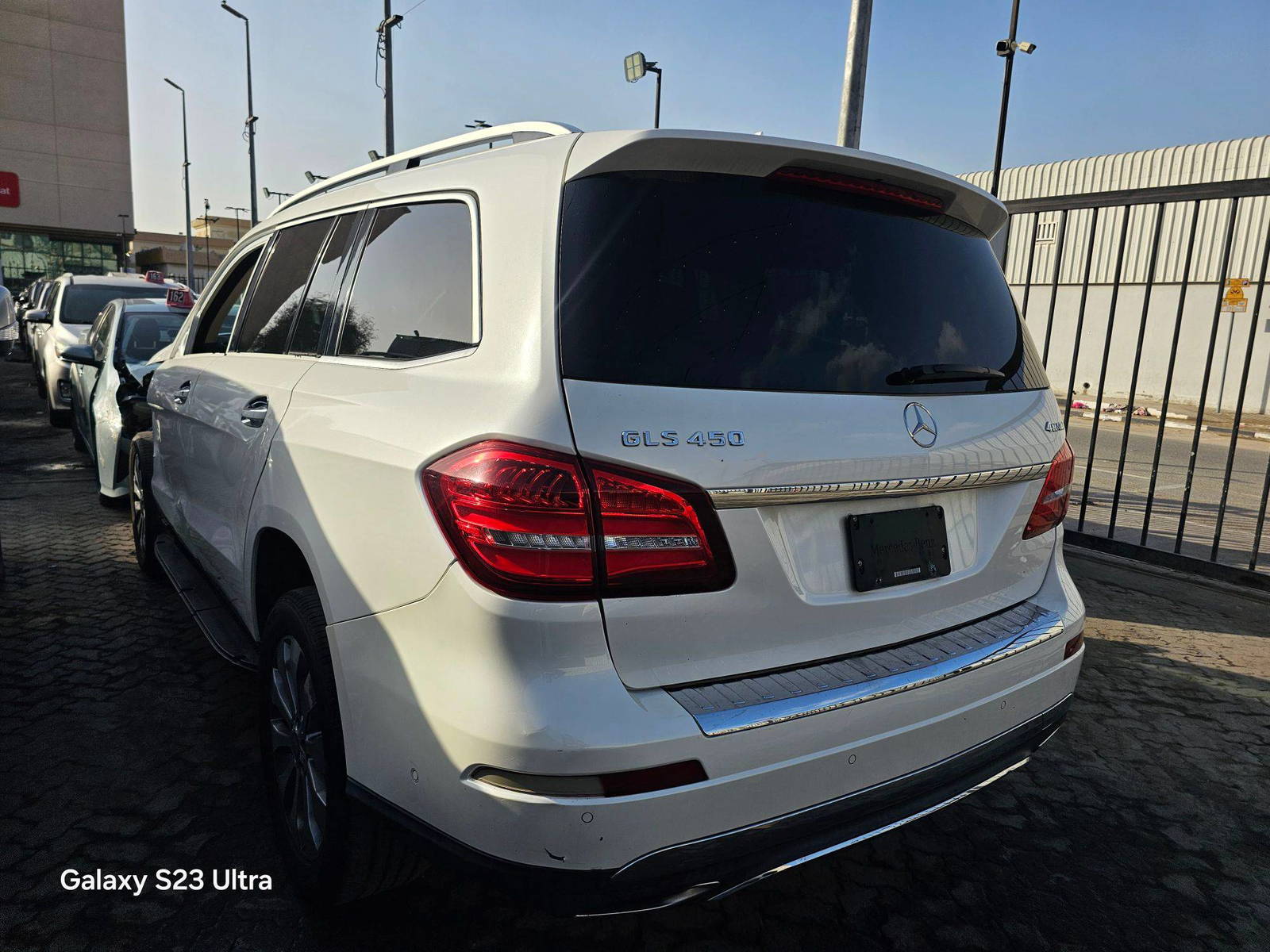 MERCEDES BENZ GLS 450 2017 - Marhaba Auction Used Cars - Image 3