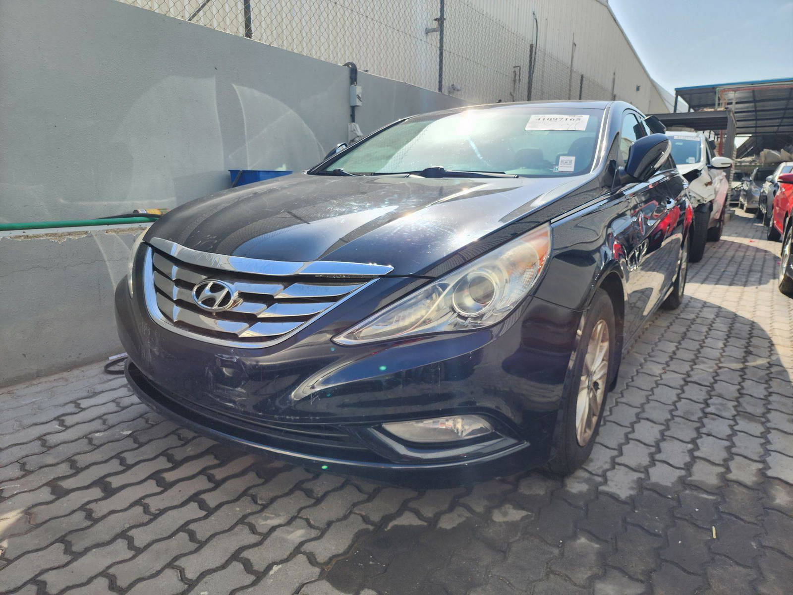 2011 HYUNDAI SONATA — 152092 Miles — Lot 41097165 — Al Quoz - Marhaba Auctions Used Cars - Image 5