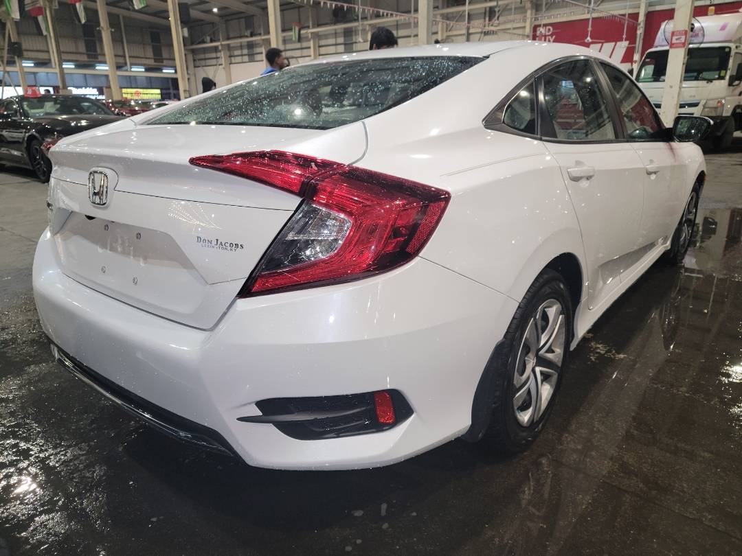 2020 HONDA CIVIC — 61079 Miles — Lot H511881 - Marhaba Auctions Used Cars - Image 3