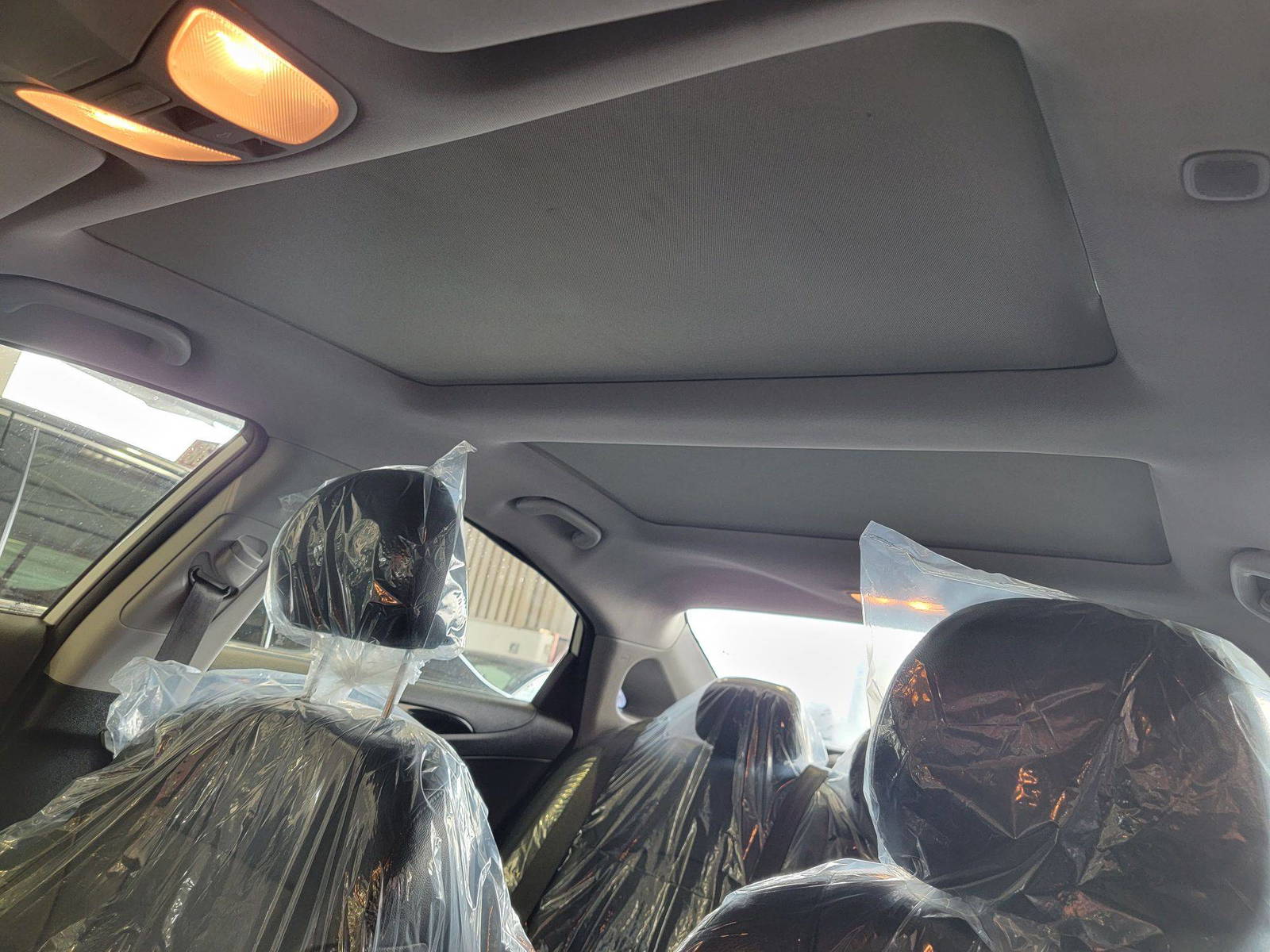 HYUNDAI SONATA 2012 - Marhaba Auction Used Cars - Image 10