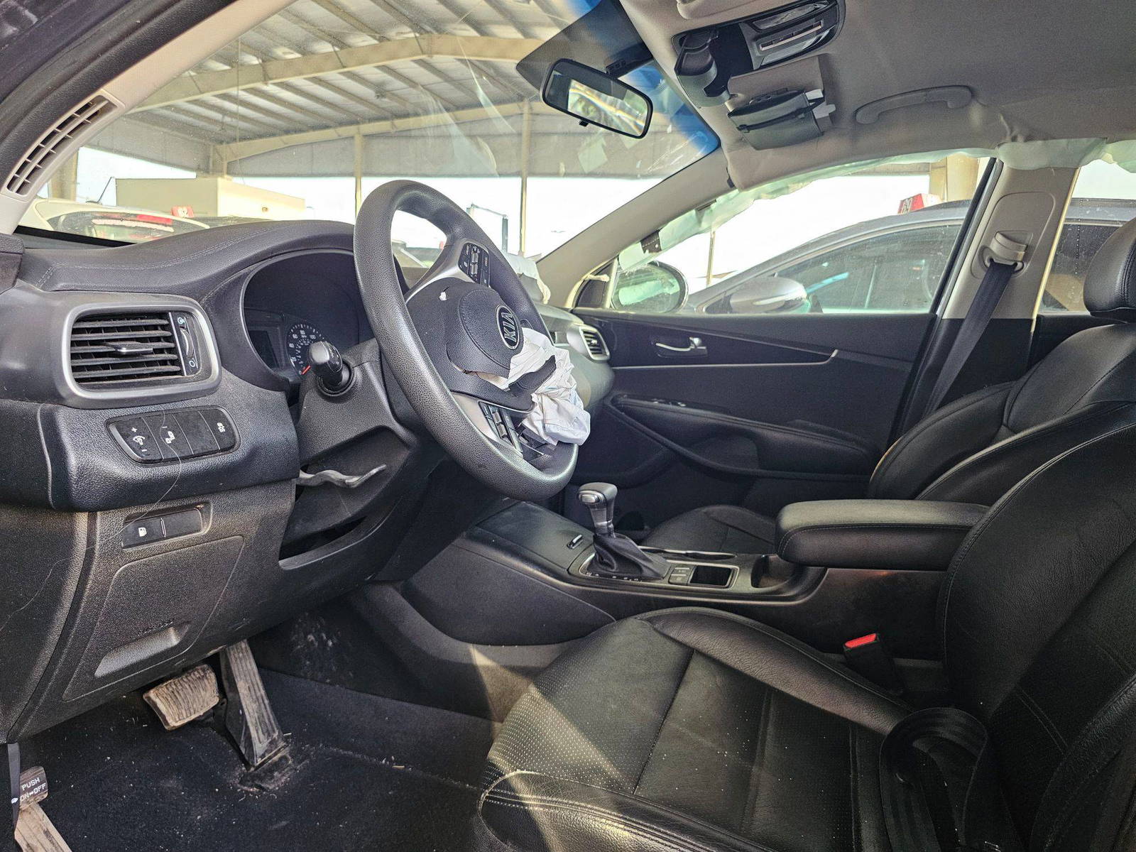 KIA SORENTO 2019 - Marhaba Auction Used Cars - Image 8