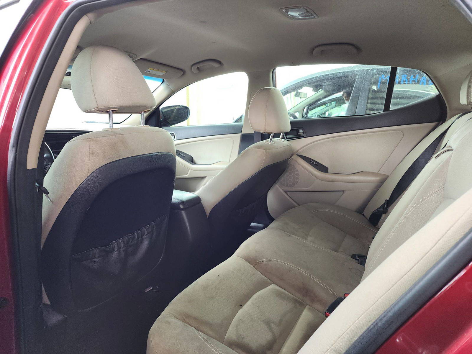 2014 KIA OPTIMA — 176395 Miles — Lot 49952444 — Souq - Marhaba Auctions Used Cars - Image 6