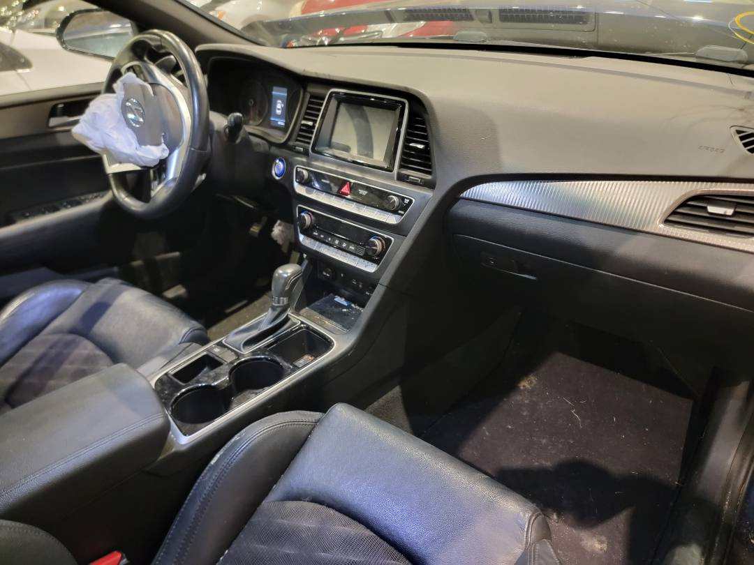 2019 HYUNDAI SONATA — 88724 Miles — Lot 73498593 - Marhaba Auctions Used Cars - Image 8