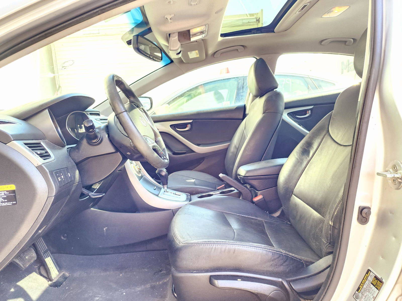 2012 HYUNDAI ELANTRA — 131407 Miles — Lot 82406984 — Souq - Marhaba Auctions Used Cars - Image 9