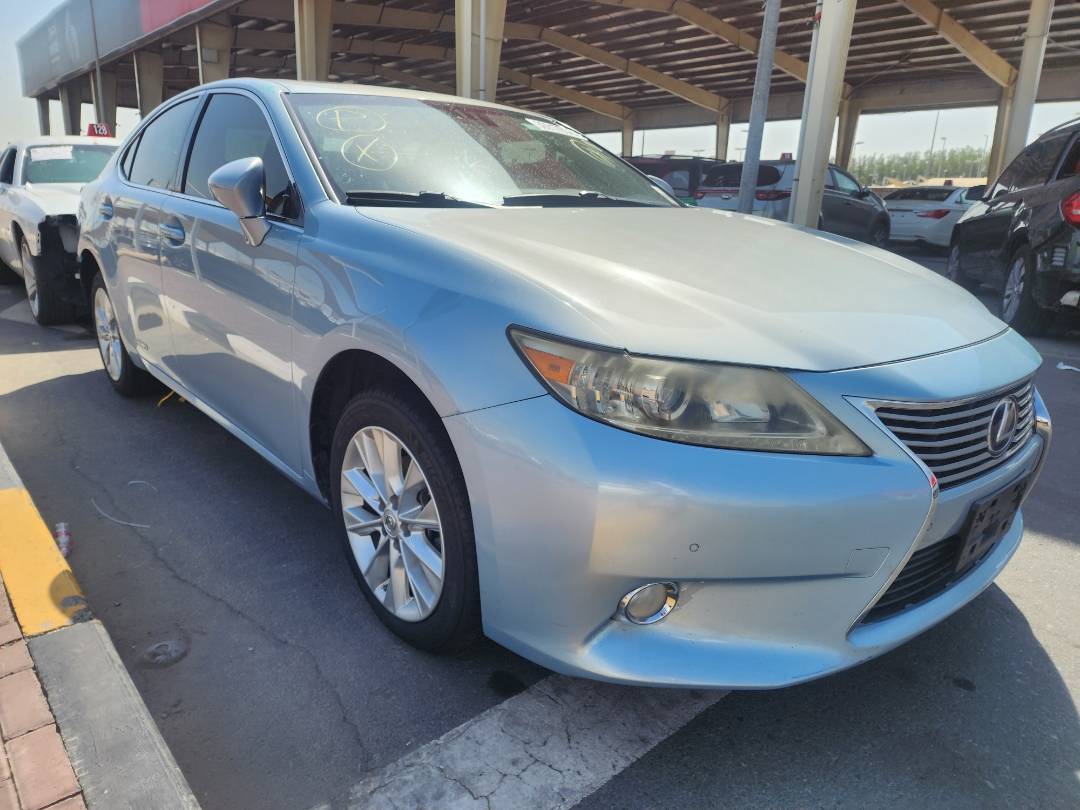 2013 LEXUS ES 300H — 196566 Miles — Lot 37456 - Marhaba Auctions Used Cars - Image 12