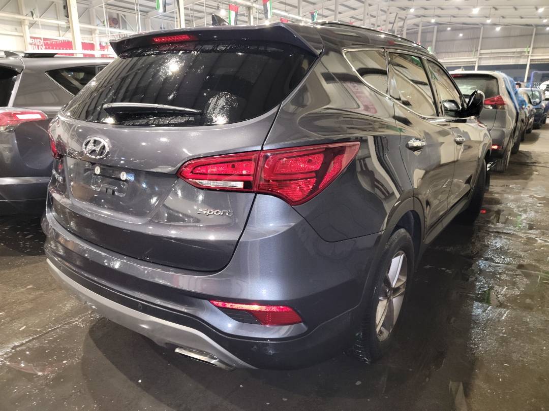 2017 HYUNDAI SANTA FE — 122063 Miles — Lot 37361925 - Marhaba Auctions Used Cars - Image 4