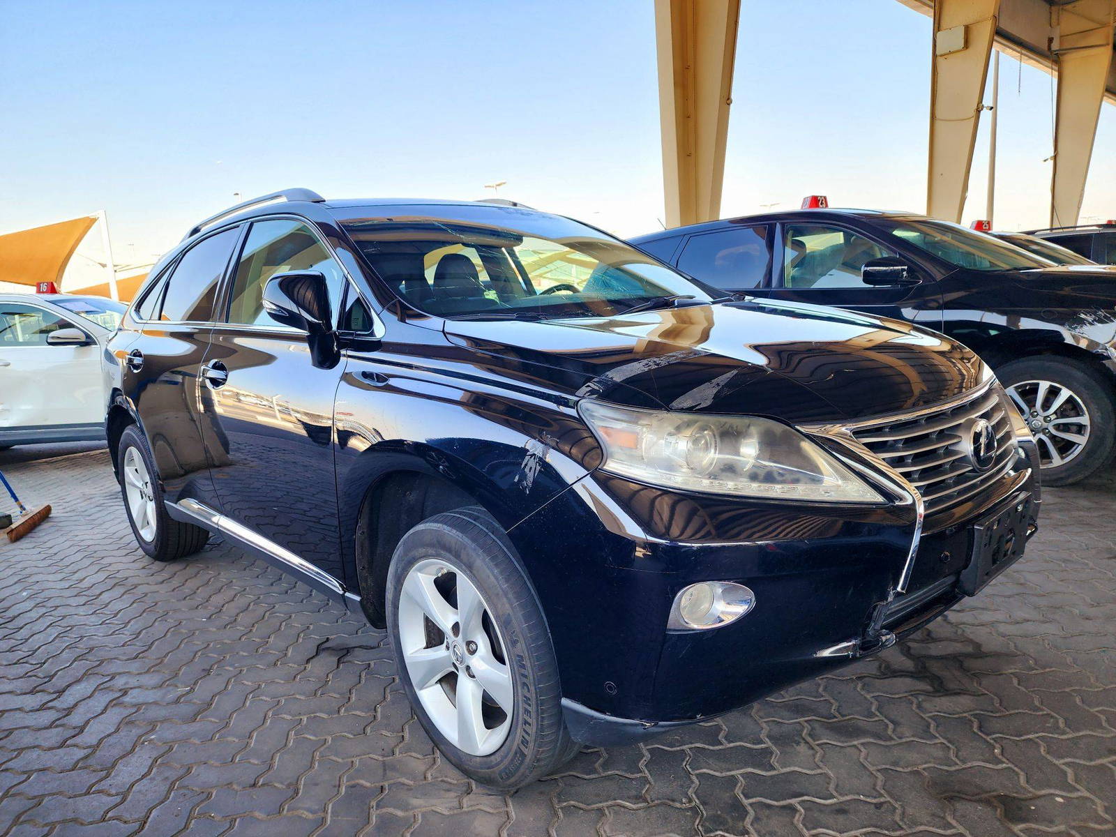 2015 LEXUS RX 350 — 85243 Miles — Lot 54878694 — Souq - Marhaba Auctions Used Cars - Image 5