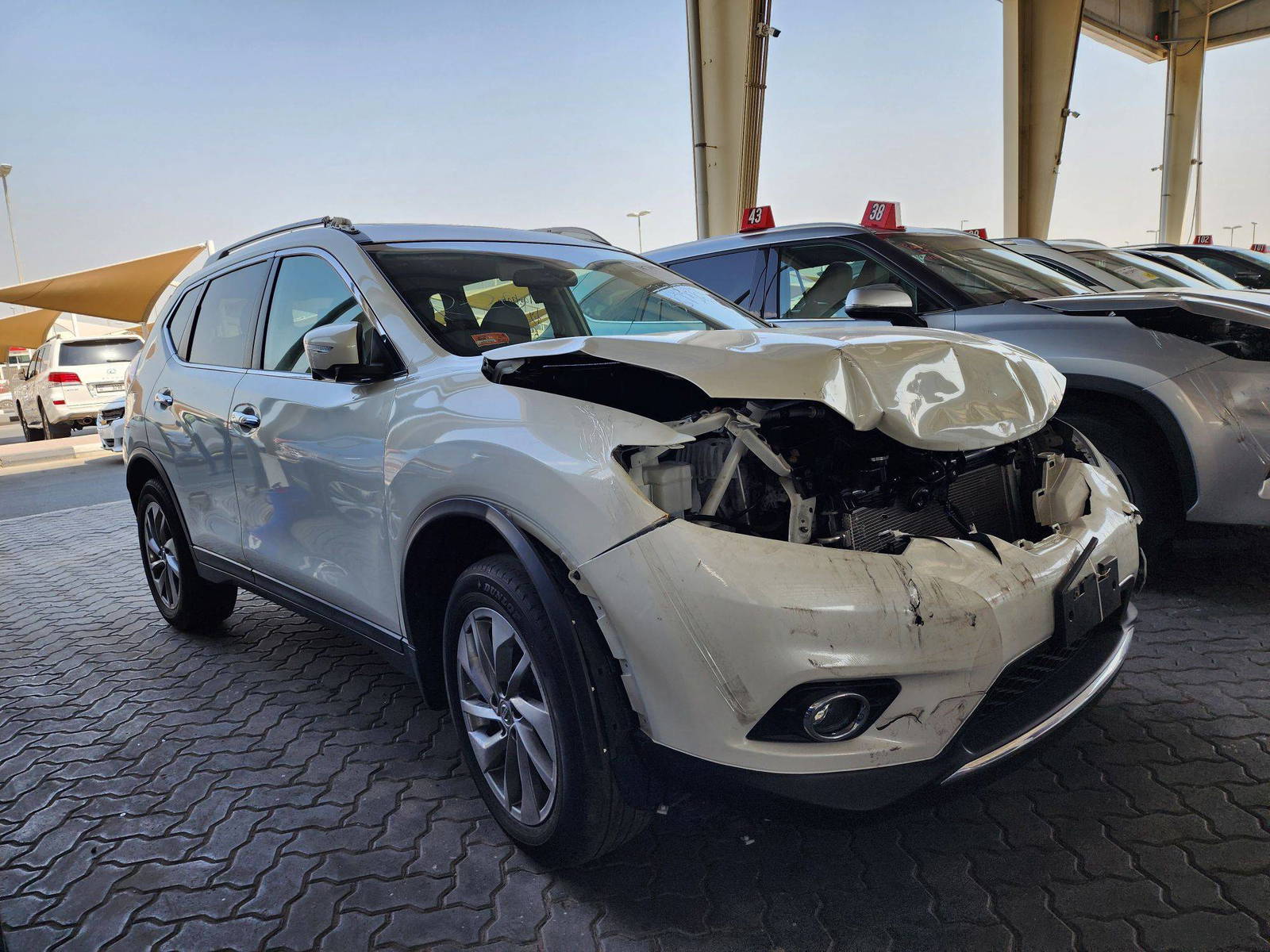 2015 NISSAN ROGUE — 82086 Miles — Lot 62089 — Souq - Marhaba Auctions Used Cars - Image 4