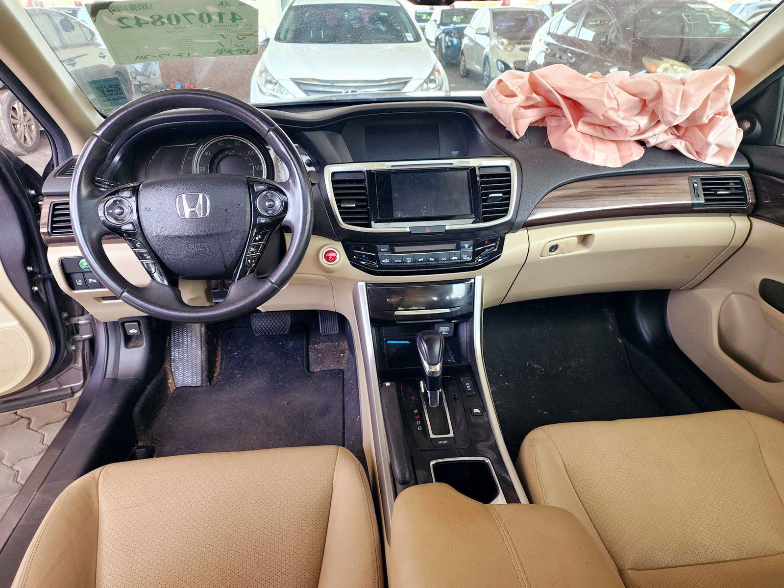 2017 HONDA ACCORD — 153181 Miles — Lot 41070842 — Souq - Marhaba Auctions Used Cars - Image 7
