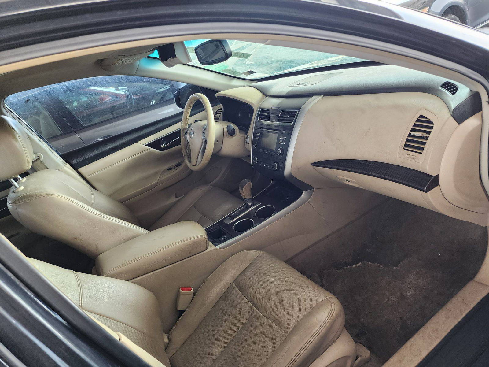 2013 NISSAN ALTIMA — 184467 Miles — Lot 44111694 — Souq - Marhaba Auctions Used Cars - Image 6