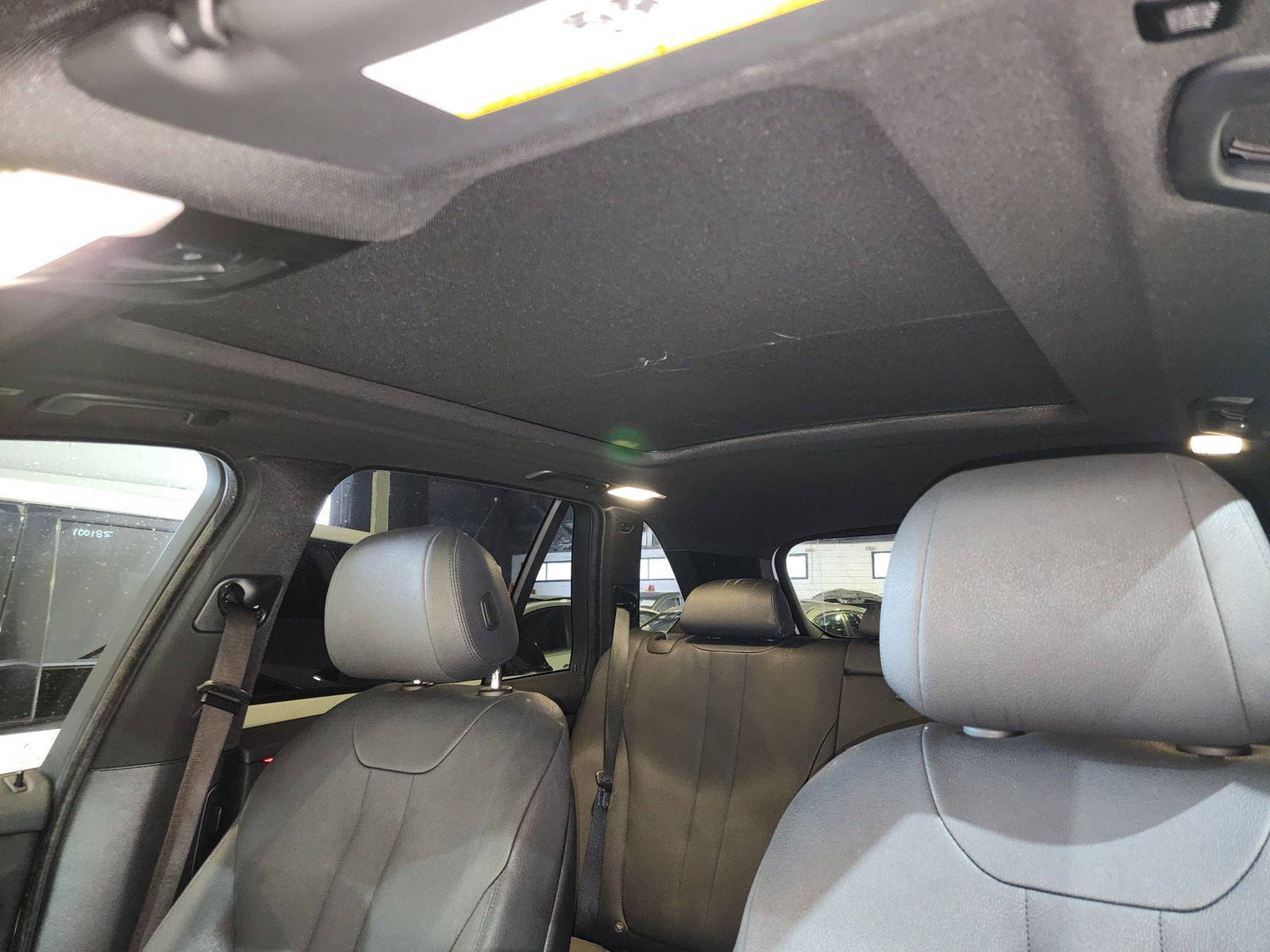 2018 BMW X5 SDRIVE35I — 96780 Miles — Lot 43342005 — Souq - Marhaba Auctions Used Cars - Image 10