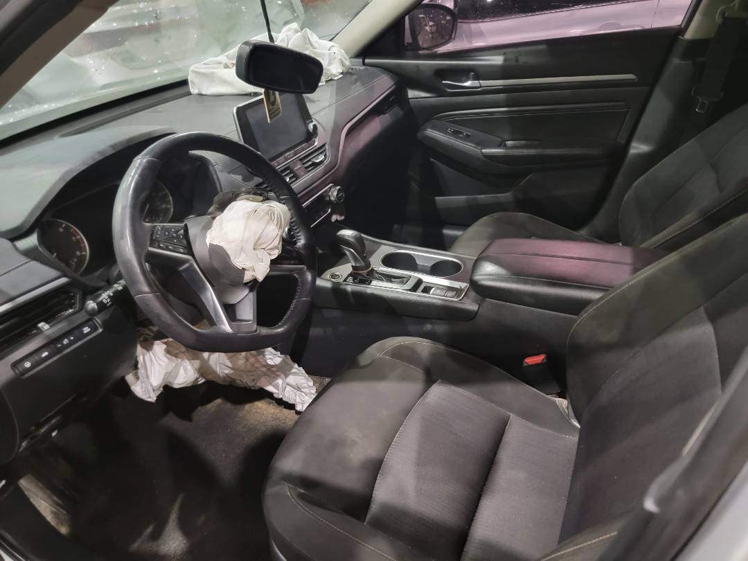 2019 NISSAN ALTIMA — 61829 Miles — Lot KC124507 - Marhaba Auctions Used Cars - Image 3