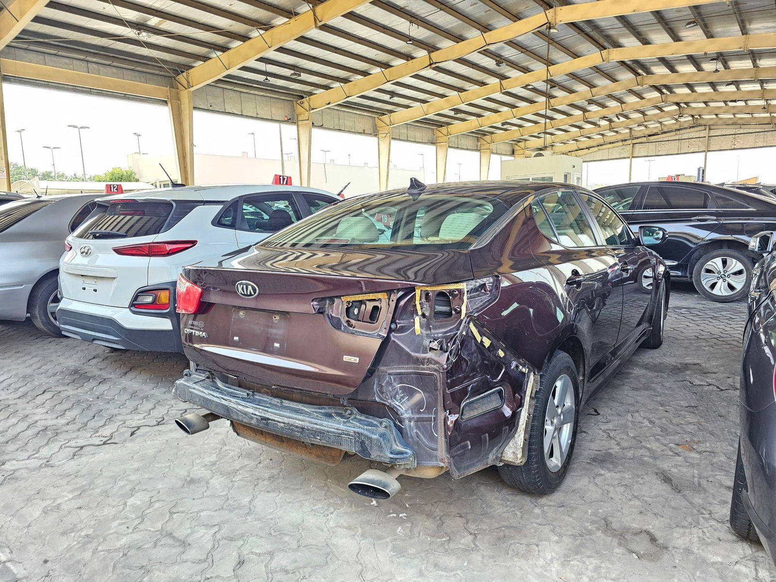 2015 KIA OPTIMA — 214935 Miles — Lot G449378 — Souq - Marhaba Auctions Used Cars - Image 4