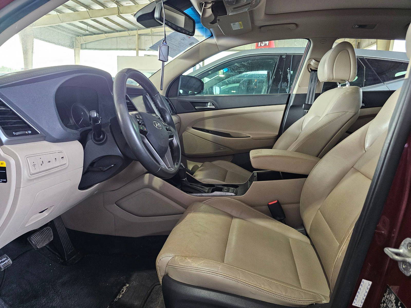 2017 HYUNDAI TUCSON — 109009 Miles — Lot CA29HU307924 — Souq - Marhaba Auctions Used Cars - Image 9