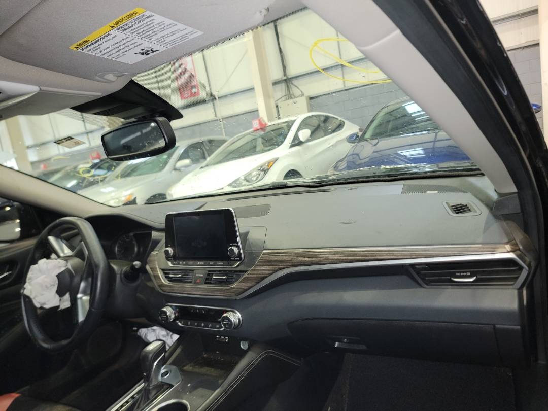 2019 NISSAN ALTIMA — 171912 Miles — Lot 76840703 - Marhaba Auctions Used Cars - Image 5