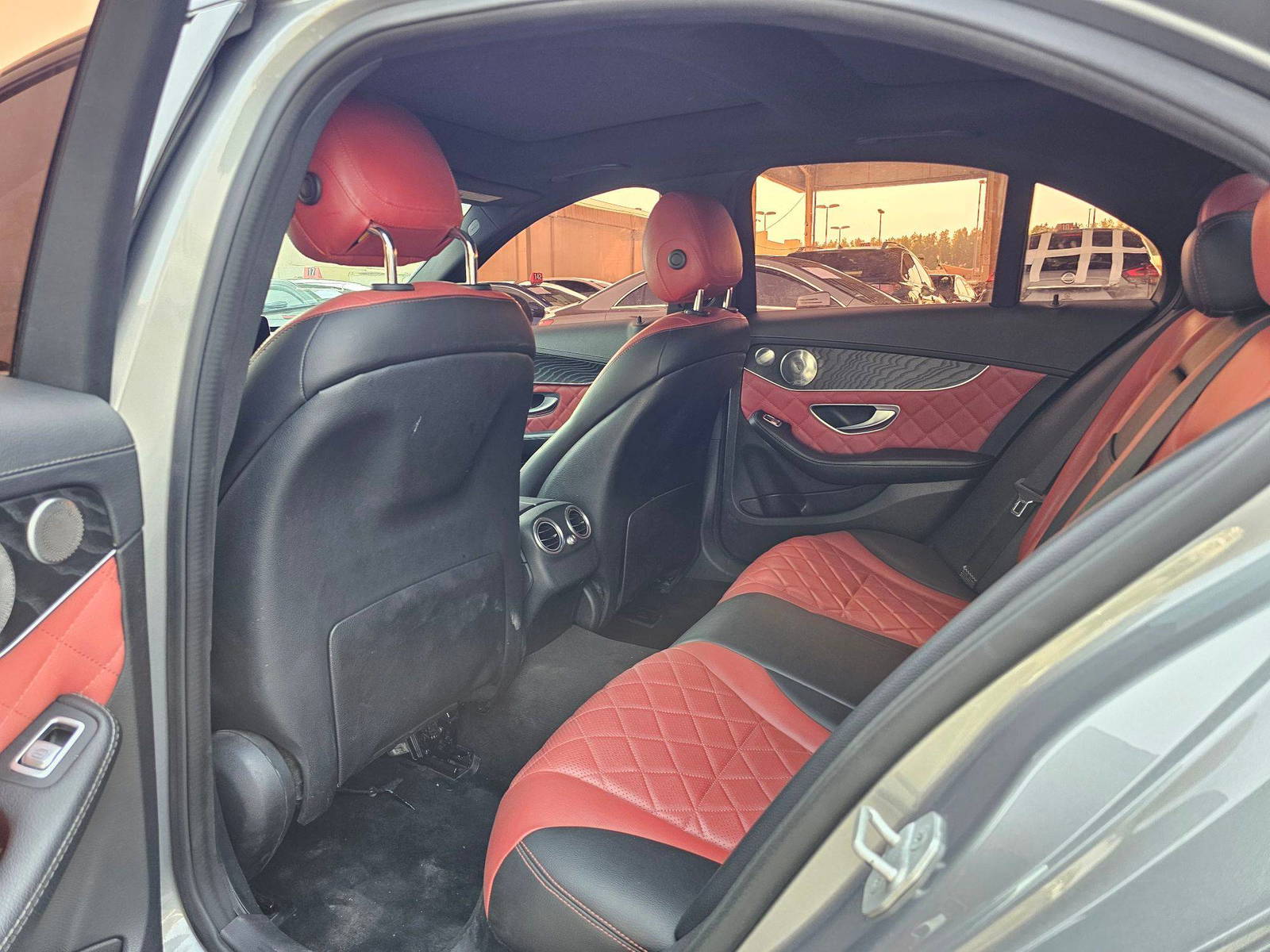 2016 MERCEDES BENZ C300 — 241544 KM — Lot GU156251 — Souq - Marhaba Auctions Used Cars - Image 6