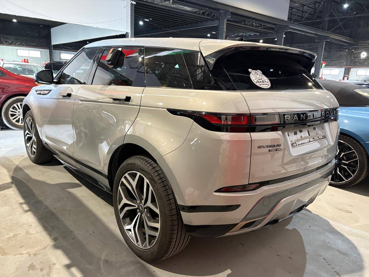 2020 RANGE ROVER EVOQUE — 113676 KM — Lot 45322 — Al Quoz - Marhaba Auctions Used Cars - Image 6