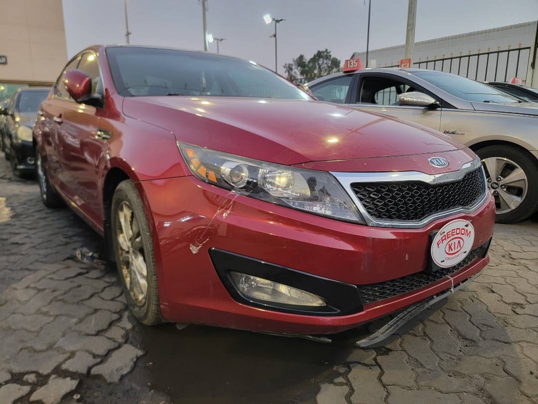 2012 KIA OPTIMA — 136723 Miles — Lot G009629 — Souq - Marhaba Auctions Used Cars - Image 4