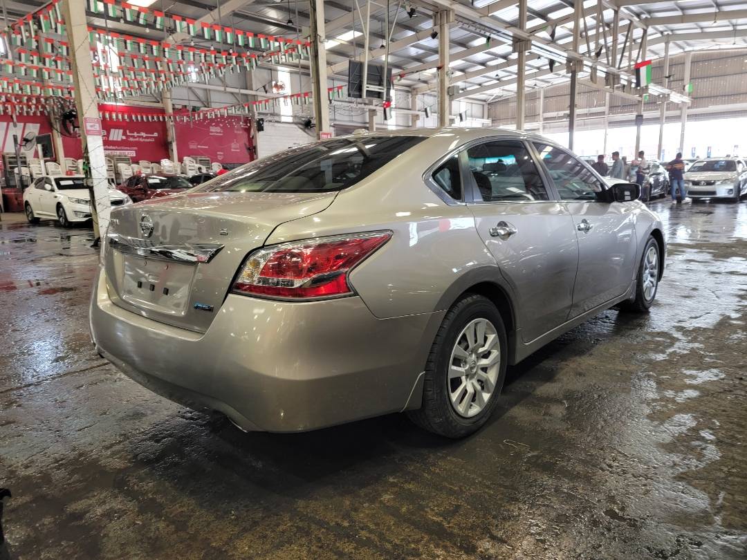2014 NISSAN ALTIMA — 192127 Miles — Lot 5EC189359 — Main - Marhaba Auctions Used Cars - Image 3