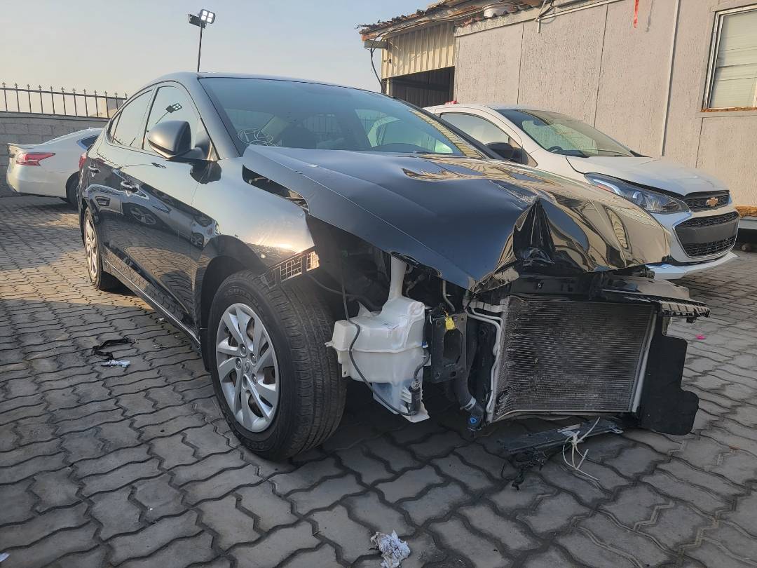 2019 HYUNDAI ELANTRA — 76590 Miles — Lot 54792724 — Souq - Marhaba Auctions Used Cars - Image 3