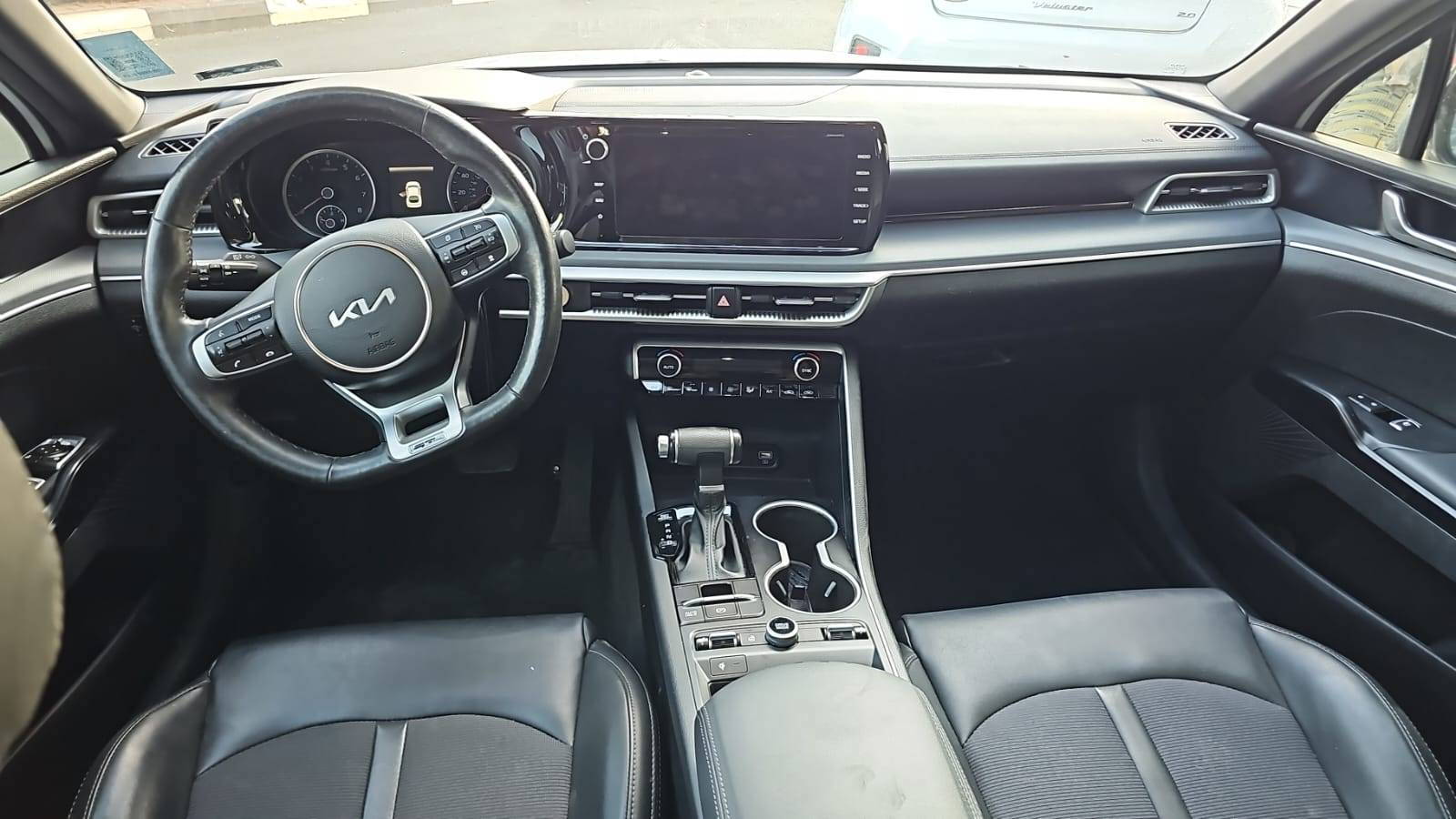 KIA K5 2023 - Marhaba Auction Used Cars - Image 8