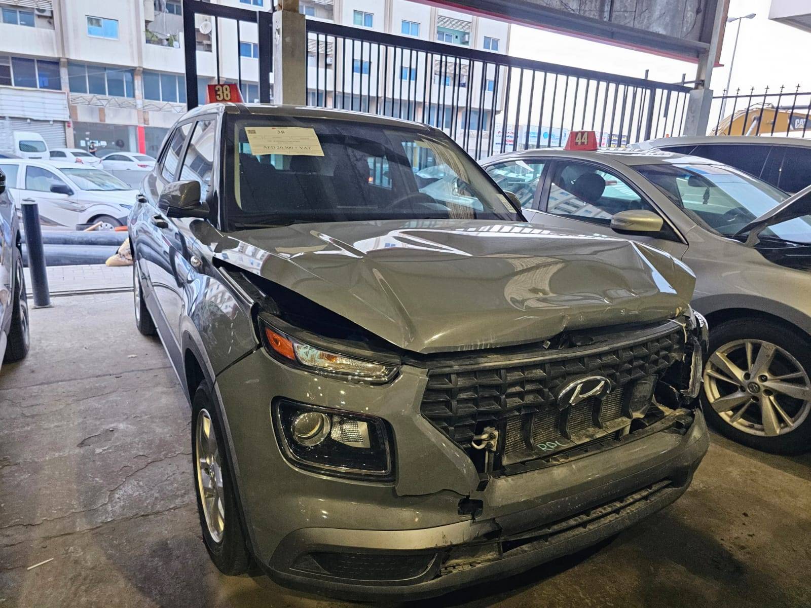 HYUNDAI VENUE SE