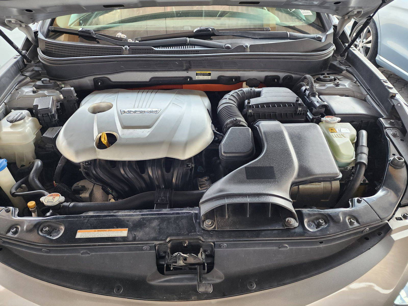 2012 HYUNDAI SONATA — 203100 Miles — Lot 58030634 — Souq - Marhaba Auctions Used Cars - Image 11