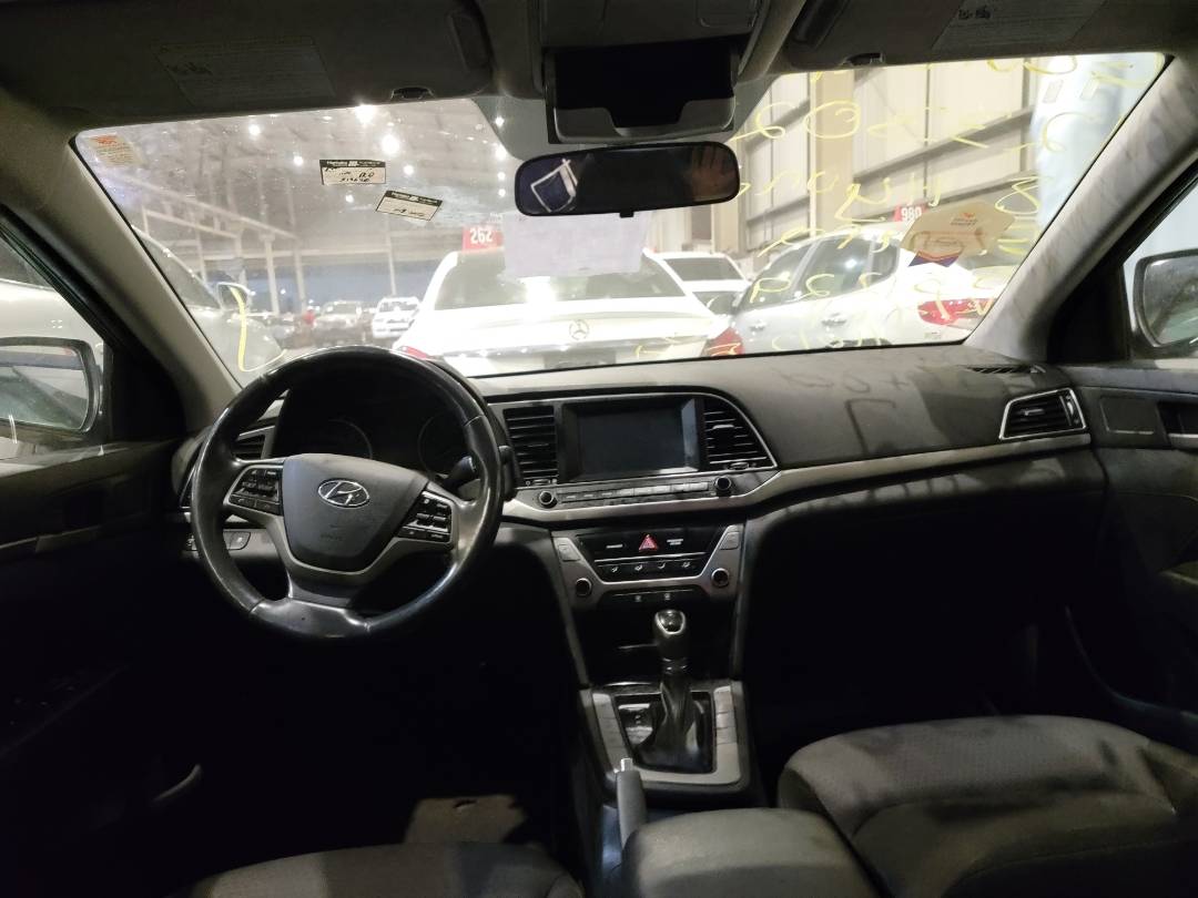 2018 HYUNDAI ELANTRA — 219640 KM — Lot 12330279 — Main - Marhaba Auctions Used Cars - Image 7