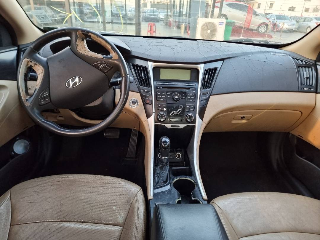 2011 HYUNDAI SONATA — 244426 Miles — Lot 69653 — Ind. 12 - Marhaba Auctions Used Cars - Image 8