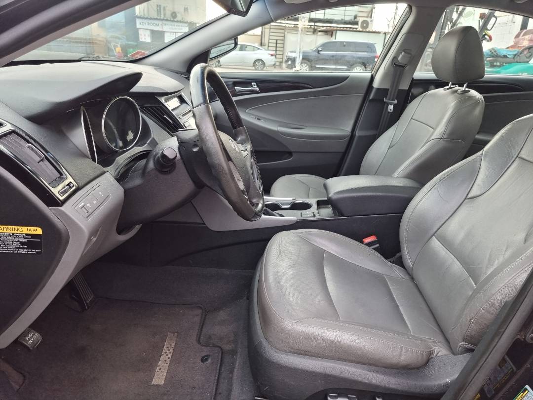 2012 HYUNDAI SONATA — 189136 Miles — Lot 125487 — Ind. 12 - Marhaba Auctions Used Cars - Image 6