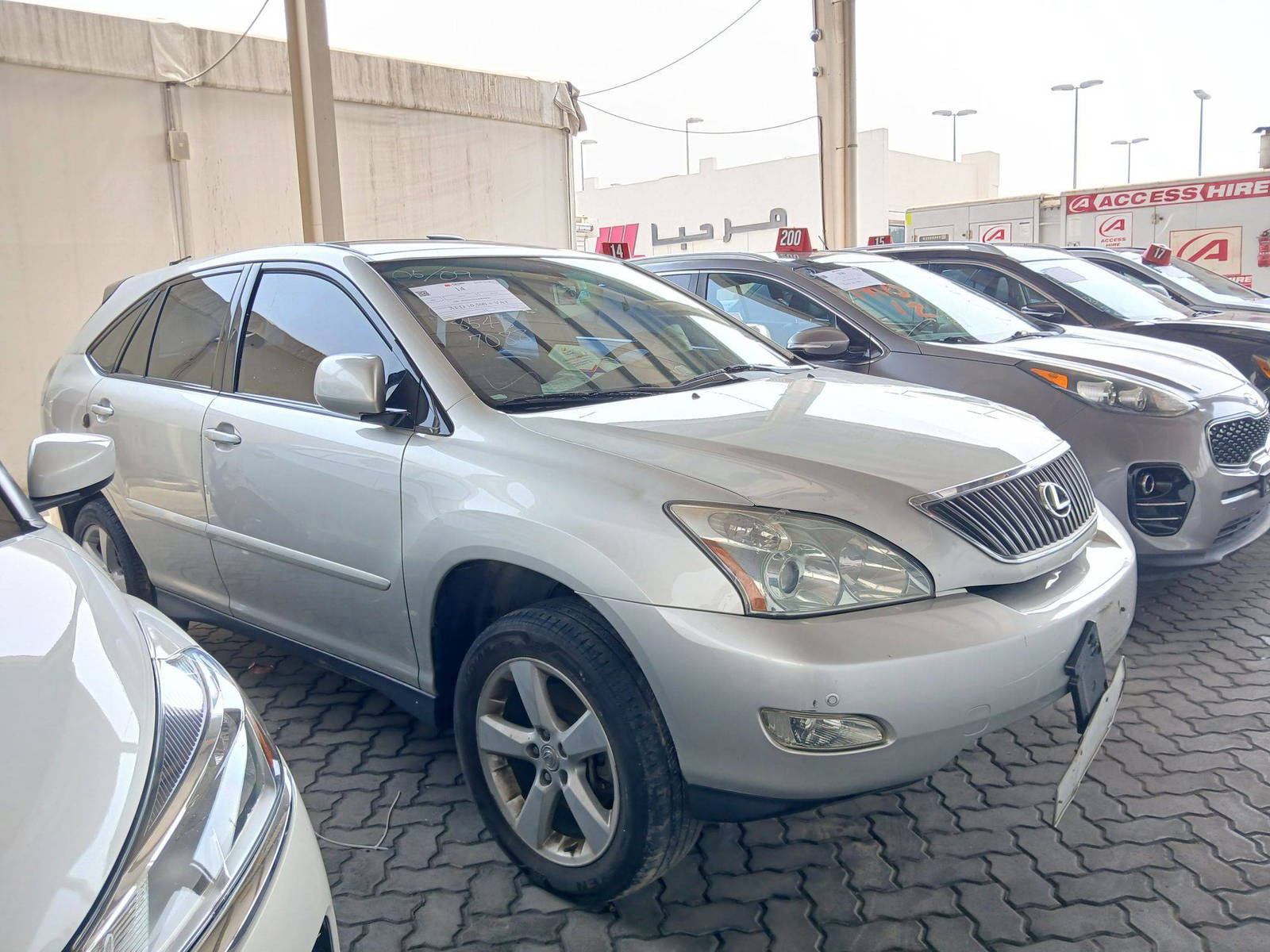 2004 LEXUS RX 330 — 251918 KM — Lot 064990 — Main - Marhaba Auctions Used Cars - Image 4