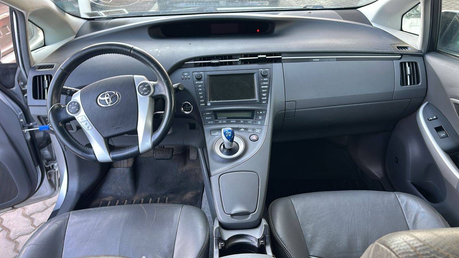2010 TOYOTA PRIUS — 200841 Miles — Lot 4A5009930 — Souq - Marhaba Auctions Used Cars - Image 10