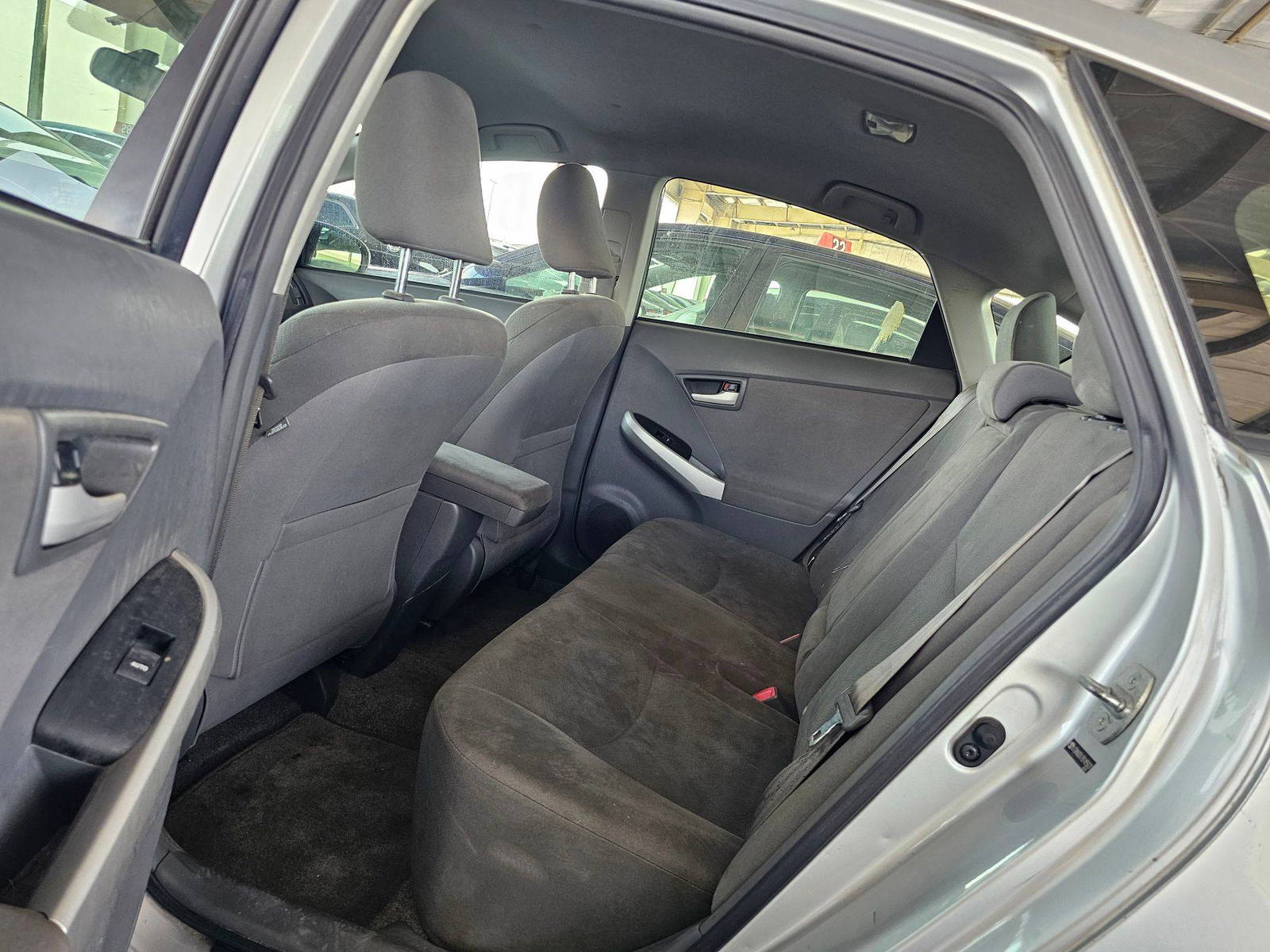 2011 TOYOTA PRIUS — 189225 Miles — Lot B1455031 — Ind. 12 - Marhaba Auctions Used Cars - Image 6