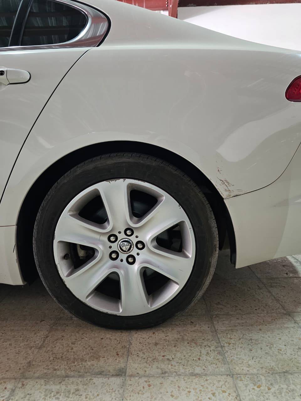 2010 JAGUAR XF — 180000 KM — Lot R70580 - Marhaba Auctions Used Cars - Image 7