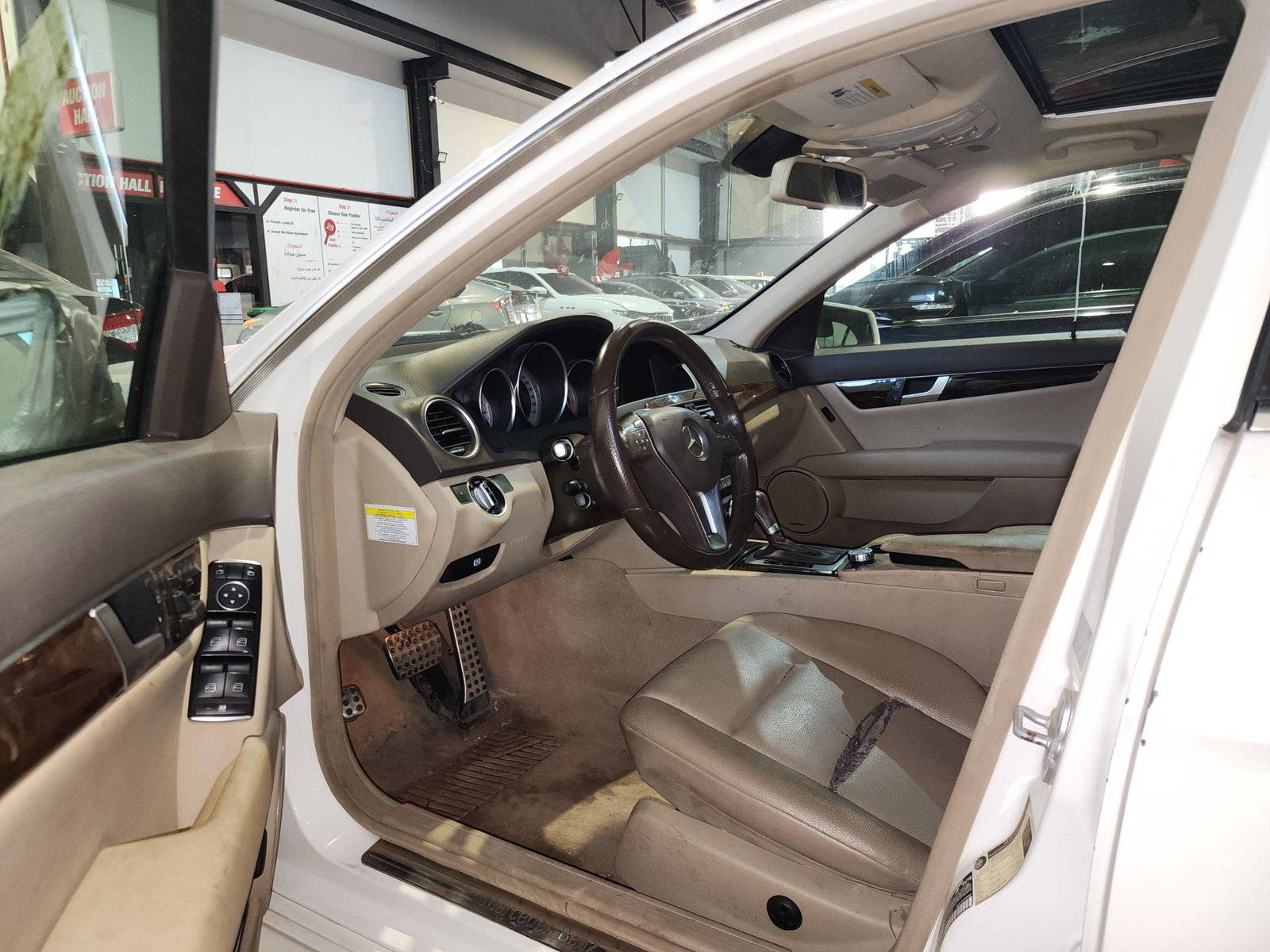 MERCEDES BENZ C300 2013 - Marhaba Auction Used Cars - Image 5