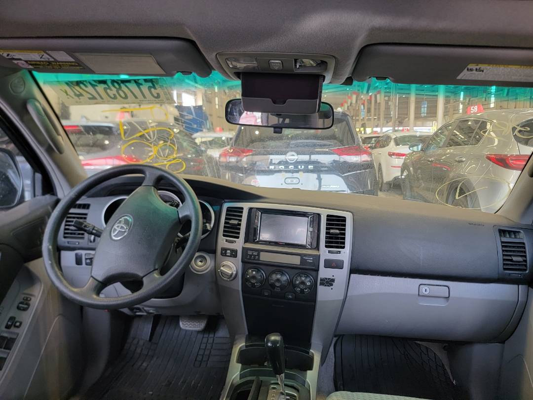 2006 TOYOTA 4RUNNER SR5 — 98824 Miles — Lot 14R168069829 — Main - Marhaba Auctions Used Cars - Image 6