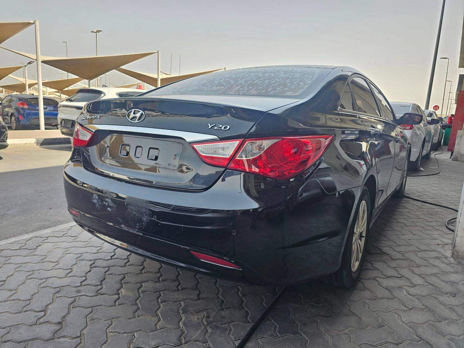 2011 HYUNDAI SONATA — 246581 KM — Lot BBBA177840 — Souq - Marhaba Auctions Used Cars - Image 4