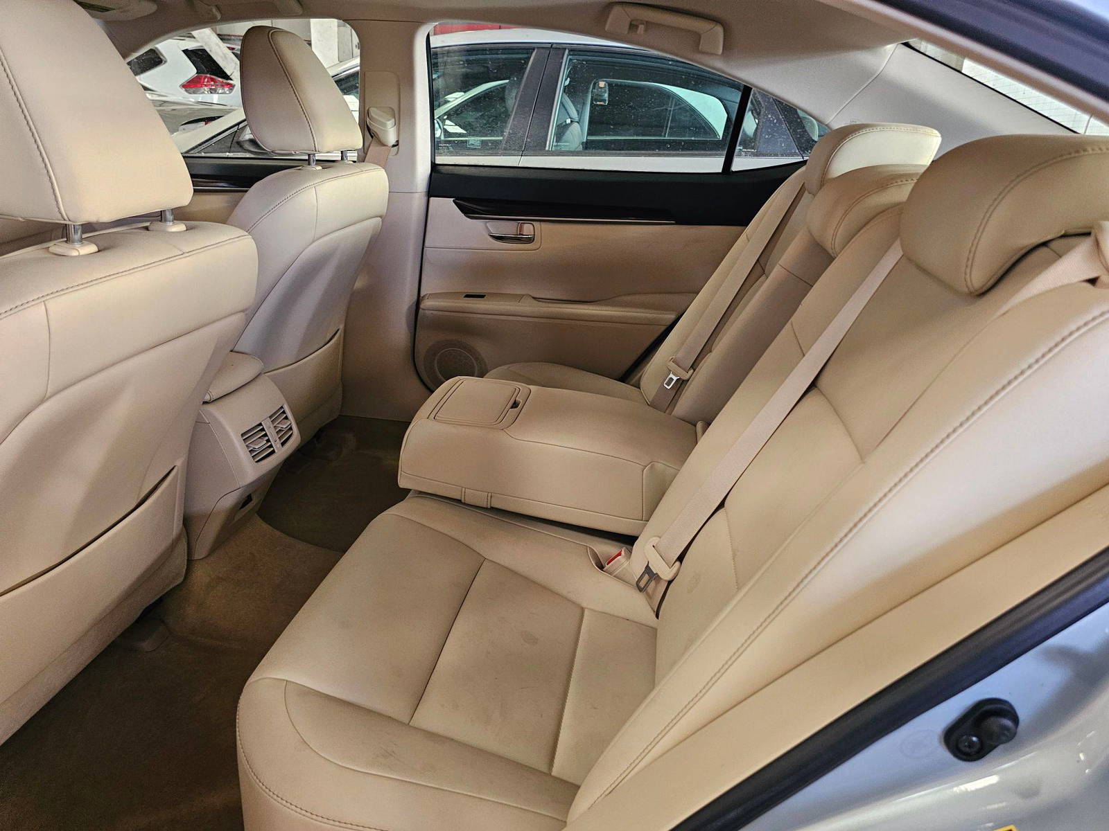 LEXUS ES 350 2013 - Marhaba Auction Used Cars - Image 8