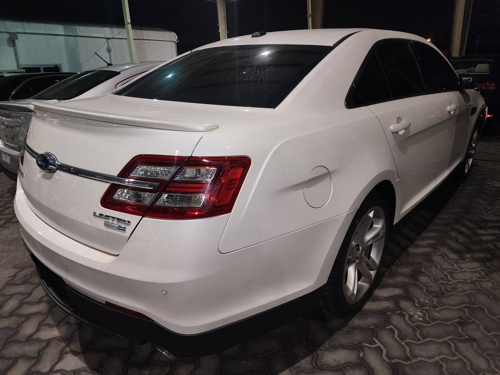 2016 FORD TAURUS — 234664 Miles — Lot 77113613 - Marhaba Auctions Used Cars - Image 3