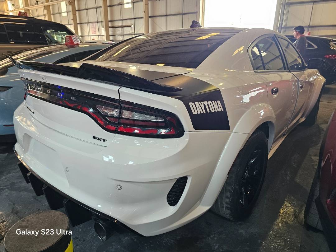 2018 DODGE CHARGER — 132093 Miles — Lot 2JH295177 — Main - Marhaba Auctions Used Cars - Image 4